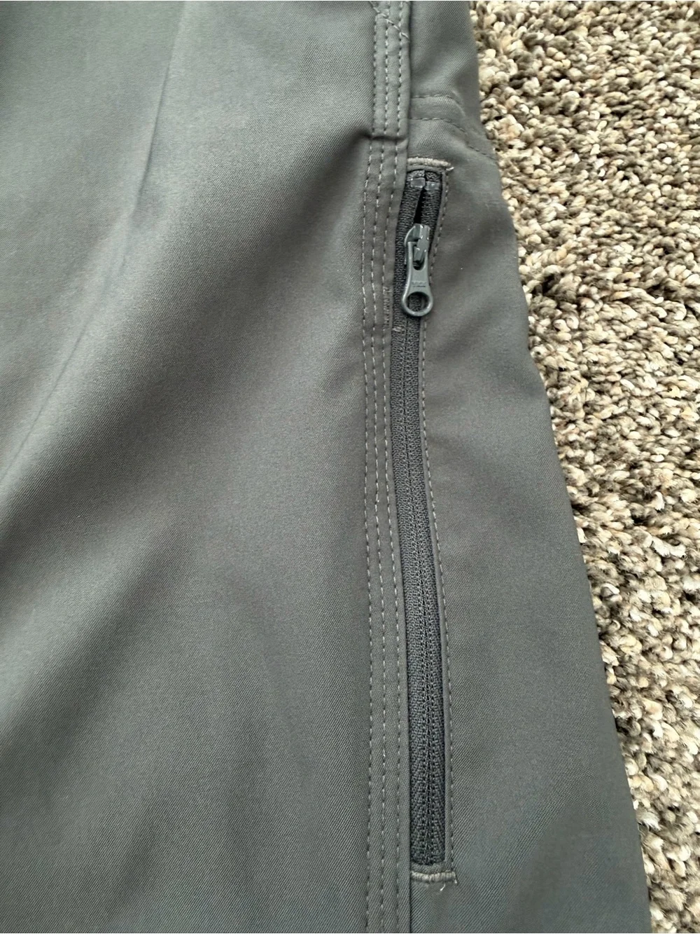 The North Face Pacific Creek Men’s Boardshorts Size 38 Gray